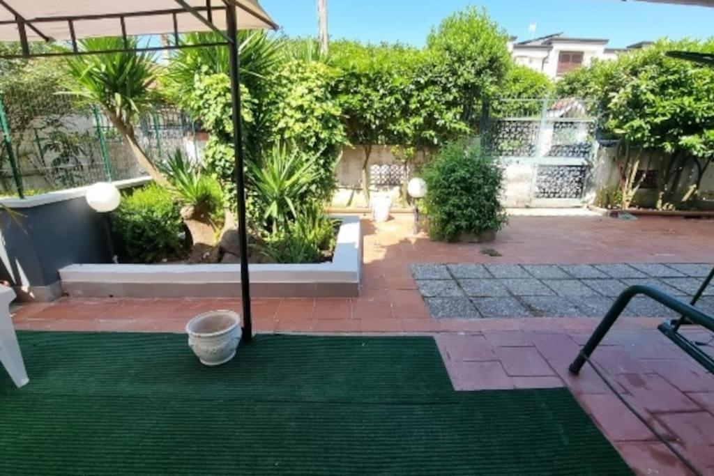 Villa Rita Giugliano In Campania Exterior foto